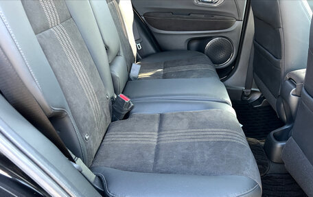 Honda Vezel, 2018 год, 1 580 000 рублей, 14 фотография