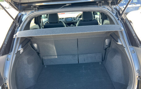Honda Vezel, 2018 год, 1 580 000 рублей, 17 фотография