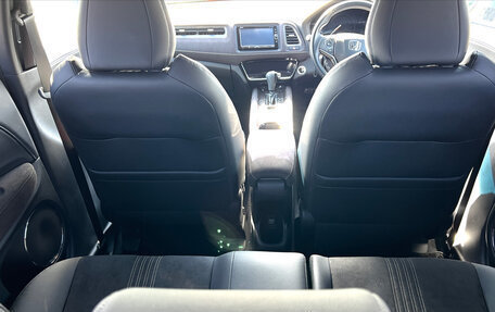 Honda Vezel, 2018 год, 1 580 000 рублей, 16 фотография