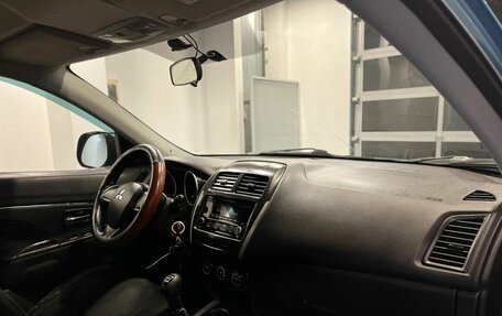 Mitsubishi ASX I рестайлинг, 2013 год, 650 000 рублей, 12 фотография