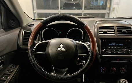 Mitsubishi ASX I рестайлинг, 2013 год, 650 000 рублей, 10 фотография