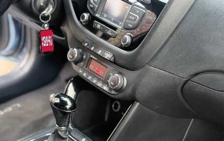 KIA cee'd III, 2013 год, 990 000 рублей, 10 фотография