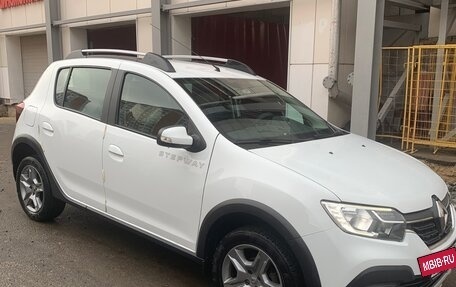 Renault Sandero II рестайлинг, 2020 год, 1 450 000 рублей, 2 фотография