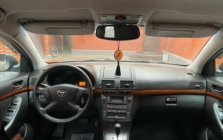 Toyota Avensis III рестайлинг, 2008 год, 750 000 рублей, 2 фотография