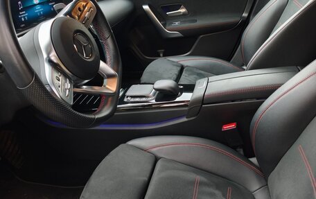 Mercedes-Benz CLA, 2020 год, 3 100 000 рублей, 11 фотография