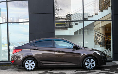 Hyundai Solaris II рестайлинг, 2015 год, 1 050 000 рублей, 5 фотография