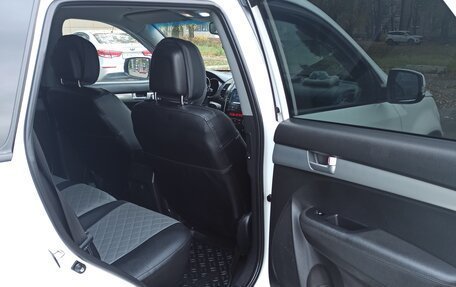 KIA Sorento II рестайлинг, 2012 год, 1 200 000 рублей, 18 фотография