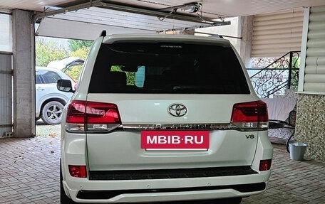 Toyota Land Cruiser 200, 2016 год, 5 400 000 рублей, 6 фотография