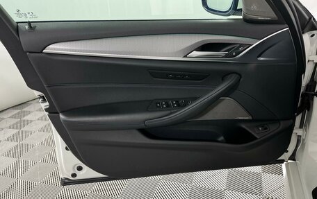 BMW 5 серия, 2019 год, 3 579 000 рублей, 9 фотография