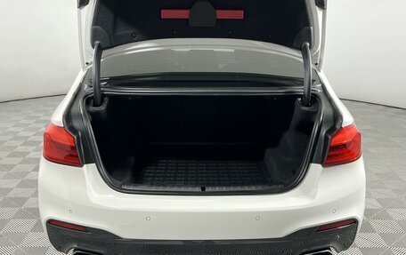 BMW 5 серия, 2019 год, 3 579 000 рублей, 8 фотография