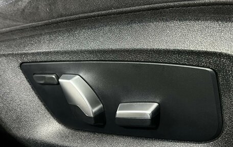 BMW 5 серия, 2019 год, 3 579 000 рублей, 19 фотография