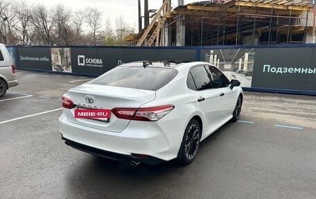 Toyota Camry, 2021 год, 4 100 000 рублей, 4 фотография