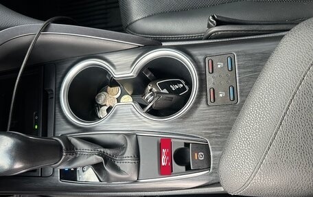 Toyota Camry, 2021 год, 4 100 000 рублей, 10 фотография