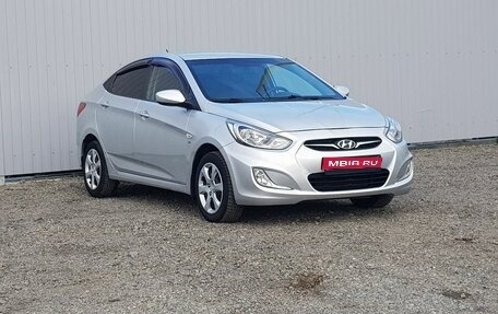 Hyundai Solaris II рестайлинг, 2011 год, 999 000 рублей, 1 фотография