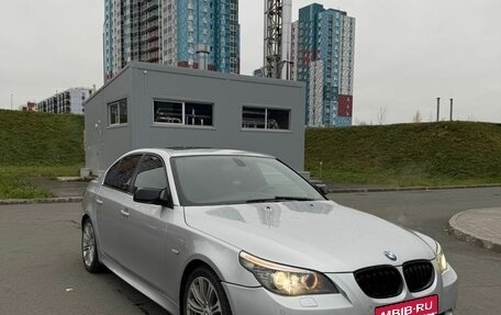 BMW 5 серия, 2004 год, 980 000 рублей, 1 фотография