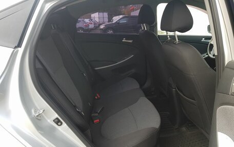 Hyundai Solaris II рестайлинг, 2011 год, 999 000 рублей, 13 фотография