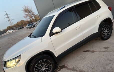 Volkswagen Tiguan I, 2016 год, 2 100 000 рублей, 4 фотография