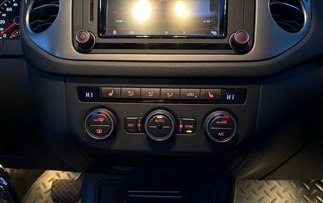 Volkswagen Tiguan I, 2016 год, 2 100 000 рублей, 13 фотография