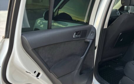 Volkswagen Tiguan I, 2016 год, 2 100 000 рублей, 27 фотография