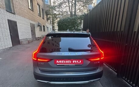 Volvo V90 Cross Country I рестайлинг, 2019 год, 3 150 000 рублей, 5 фотография