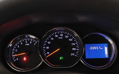 Renault Logan II, 2016 год, 829 000 рублей, 9 фотография