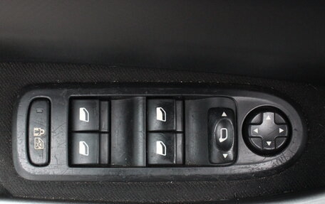 Peugeot 308 II, 2011 год, 587 000 рублей, 9 фотография