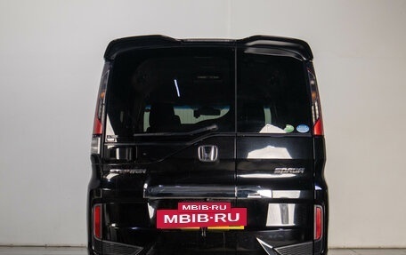 Honda Stepwgn IV, 2016 год, 2 069 000 рублей, 6 фотография