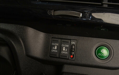 Honda Stepwgn IV, 2016 год, 2 069 000 рублей, 10 фотография