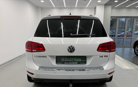 Volkswagen Touareg III, 2012 год, 1 870 000 рублей, 5 фотография