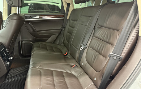 Volkswagen Touareg III, 2012 год, 1 870 000 рублей, 11 фотография