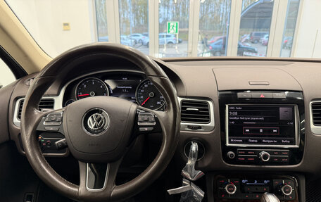 Volkswagen Touareg III, 2012 год, 1 870 000 рублей, 30 фотография