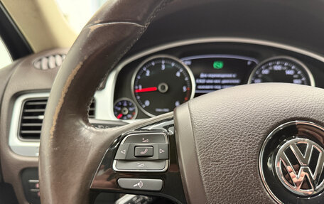 Volkswagen Touareg III, 2012 год, 1 870 000 рублей, 23 фотография