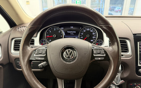 Volkswagen Touareg III, 2012 год, 1 870 000 рублей, 29 фотография