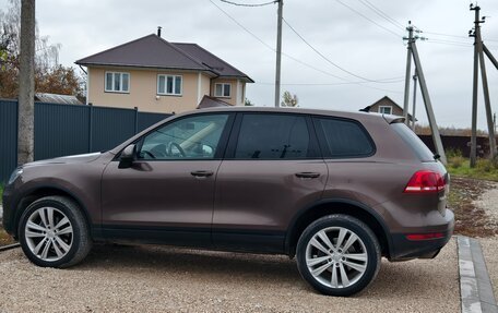 Volkswagen Touareg III, 2011 год, 2 200 000 рублей, 3 фотография