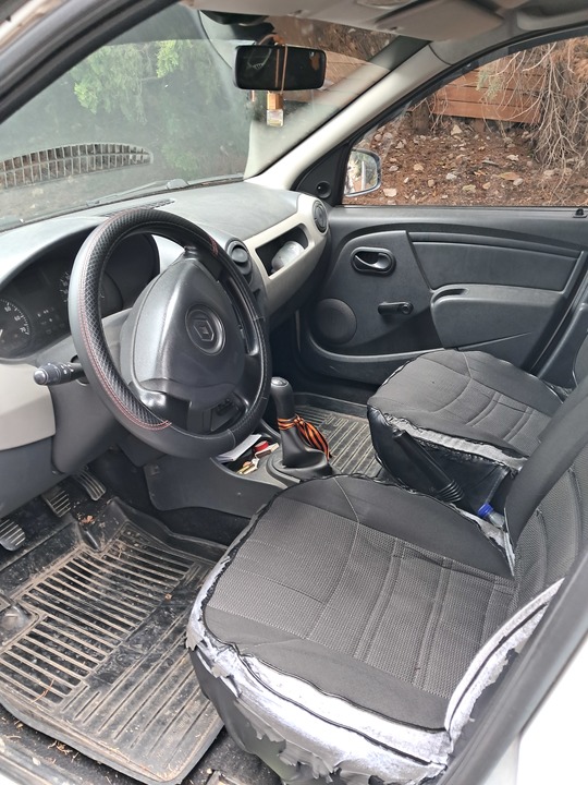 Renault Logan I рестайлинг, 2012 год, 450 000 рублей, 9 фотография