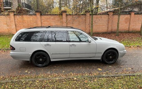 Mercedes-Benz E-Класс, 2002 год, 7 фотография