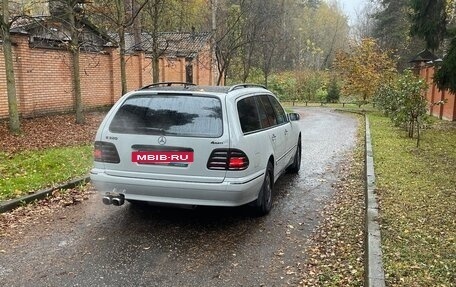 Mercedes-Benz E-Класс, 2002 год, 9 фотография