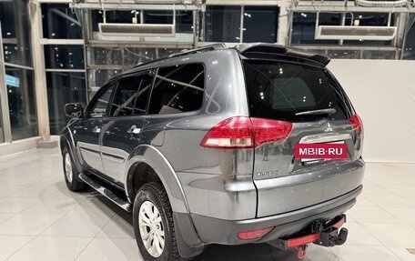 Mitsubishi Pajero Sport II рестайлинг, 2014 год, 1 690 000 рублей, 3 фотография