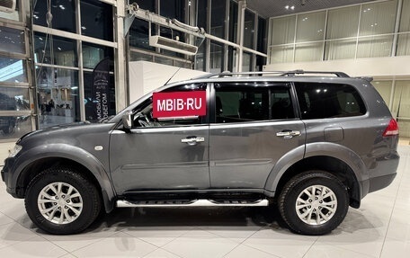 Mitsubishi Pajero Sport II рестайлинг, 2014 год, 1 690 000 рублей, 2 фотография