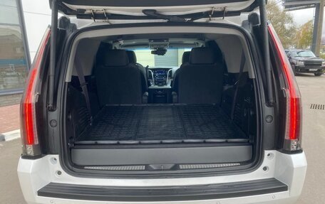 Cadillac Escalade IV, 2016 год, 4 900 000 рублей, 3 фотография