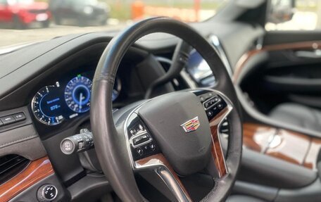 Cadillac Escalade IV, 2016 год, 4 900 000 рублей, 4 фотография