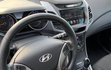Hyundai Elantra V, 2014 год, 1 200 000 рублей, 17 фотография