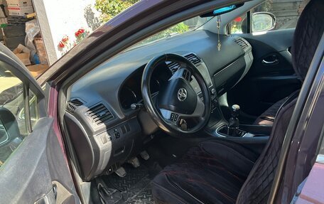 Toyota Avensis III рестайлинг, 2009 год, 800 000 рублей, 8 фотография