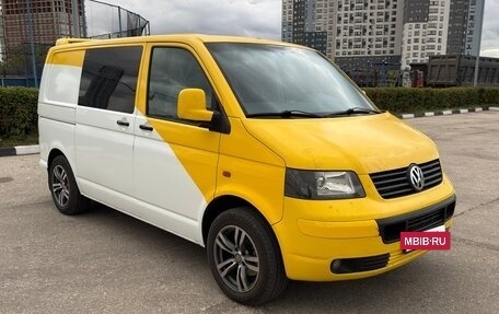 Volkswagen Transporter T5 рестайлинг, 2006 год, 1 230 000 рублей, 4 фотография