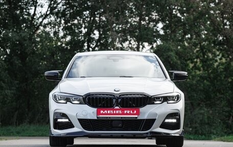 BMW 3 серия, 2019 год, 3 430 000 рублей, 26 фотография