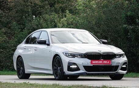 BMW 3 серия, 2019 год, 3 430 000 рублей, 24 фотография