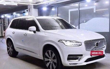 Volvo XC90 II рестайлинг, 2023 год, 4 800 000 рублей, 2 фотография