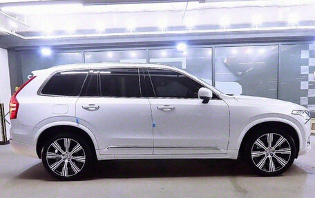 Volvo XC90 II рестайлинг, 2023 год, 4 800 000 рублей, 3 фотография