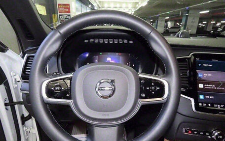 Volvo XC90 II рестайлинг, 2023 год, 4 800 000 рублей, 8 фотография