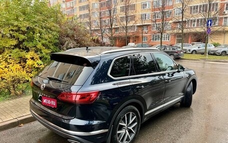 Volkswagen Touareg III, 2020 год, 6 400 000 рублей, 5 фотография
